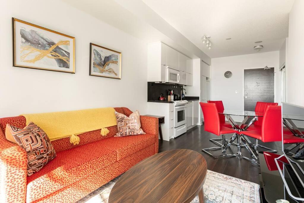 Luxury Downtown Lakeview & City View Condo 多伦多 外观 照片